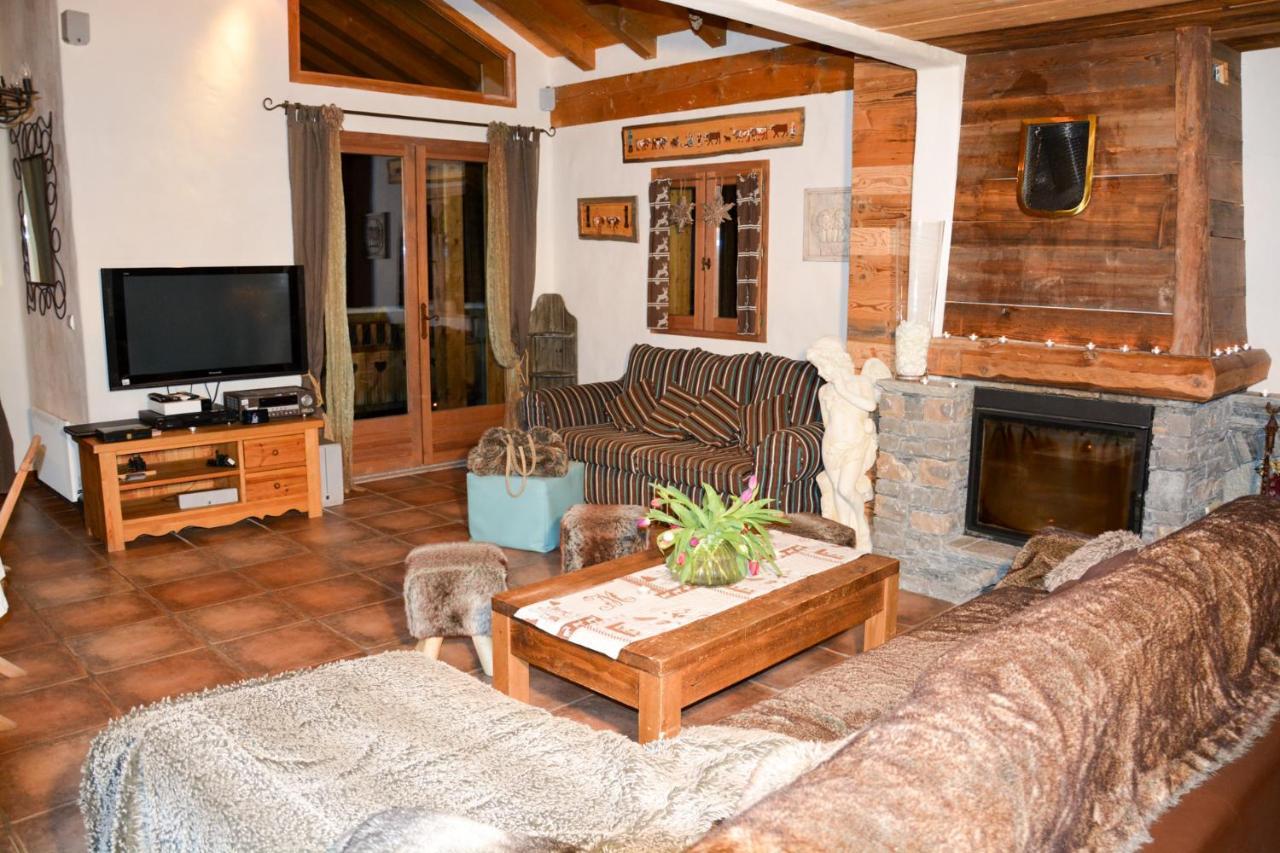 Chalet Des Trappeurs Coeur Vanoise 15 Persons La Plagne Exterior photo