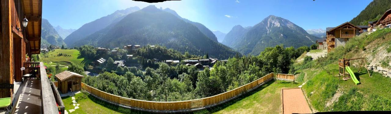 Chalet Des Trappeurs Coeur Vanoise 15 Persons La Plagne Exterior photo